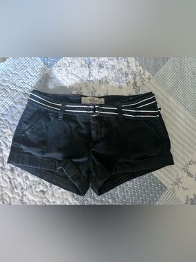 Hollister Y2K Low Rise Shorts with Belt Size 25